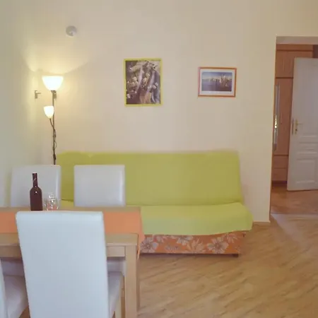 Apartment With Wifi - 17014