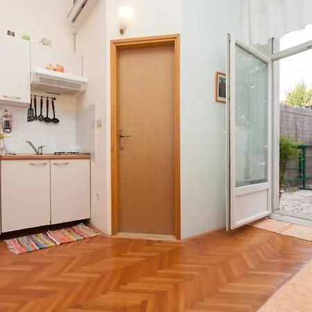 Apartment With Wifi - 17014 *